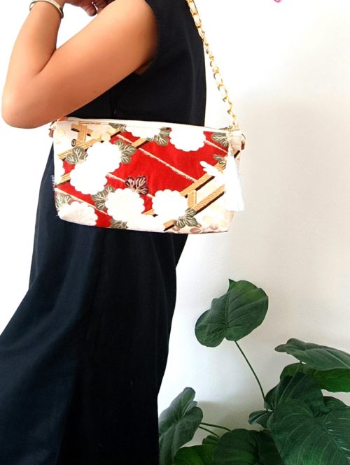 Short chain hot sale shoulder bag