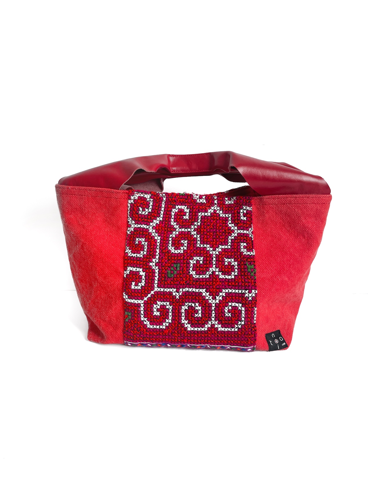 Canvas Tote Bag Red Hmong Snail - toanoi Colors By Love